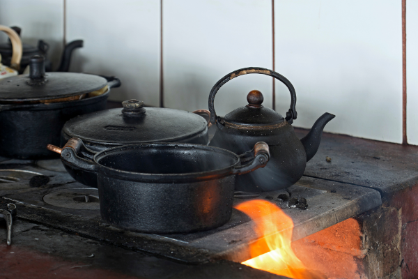 Evolução dos Utensílios de Cozinha no Brasil.